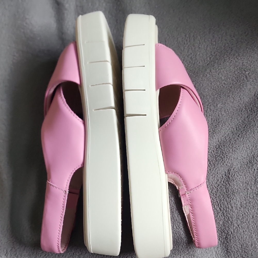 ART Made In Spain Sandals - Picture 8 of 10
